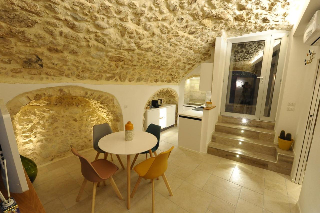 Pietrabianca Santa Maria Apartments 만프레도니아 외부 사진