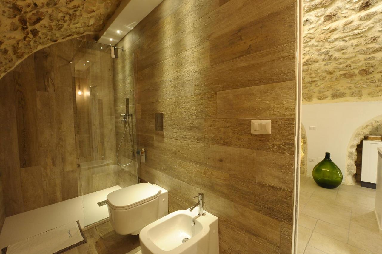 Pietrabianca Santa Maria Apartments 만프레도니아 외부 사진