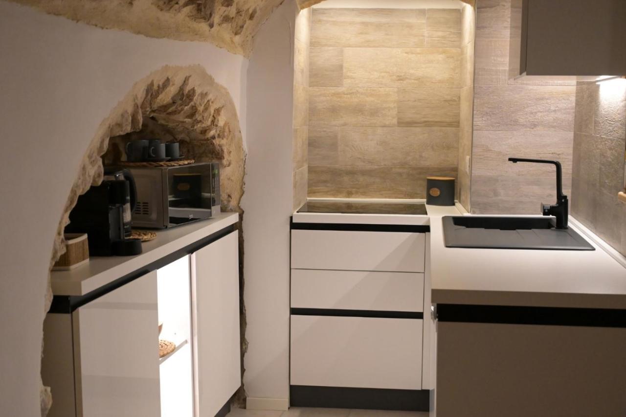 Pietrabianca Santa Maria Apartments 만프레도니아 외부 사진